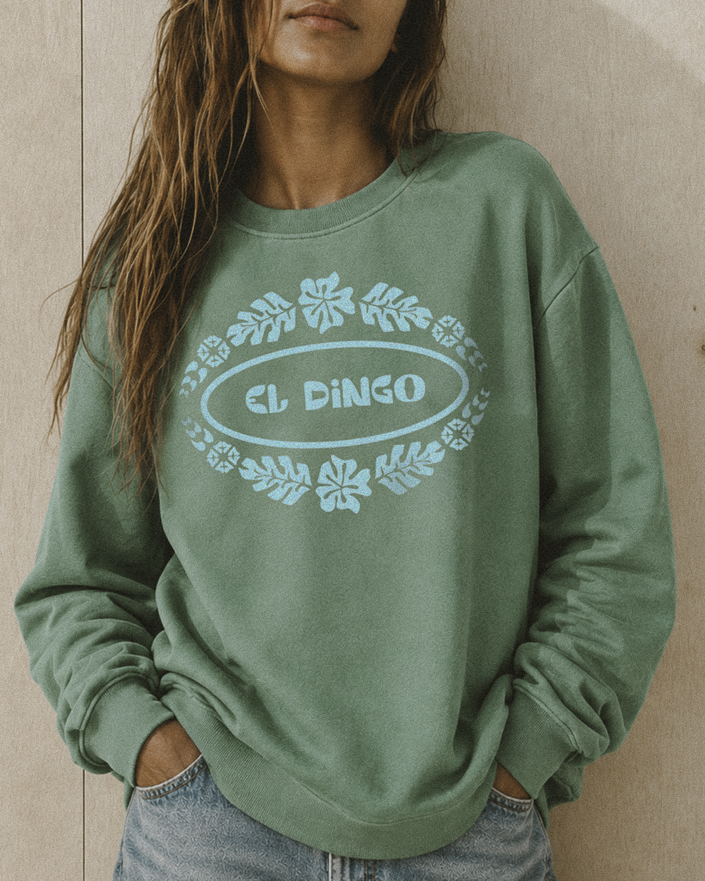 Fleece Hibiscus Logo Jumper - El Dingo