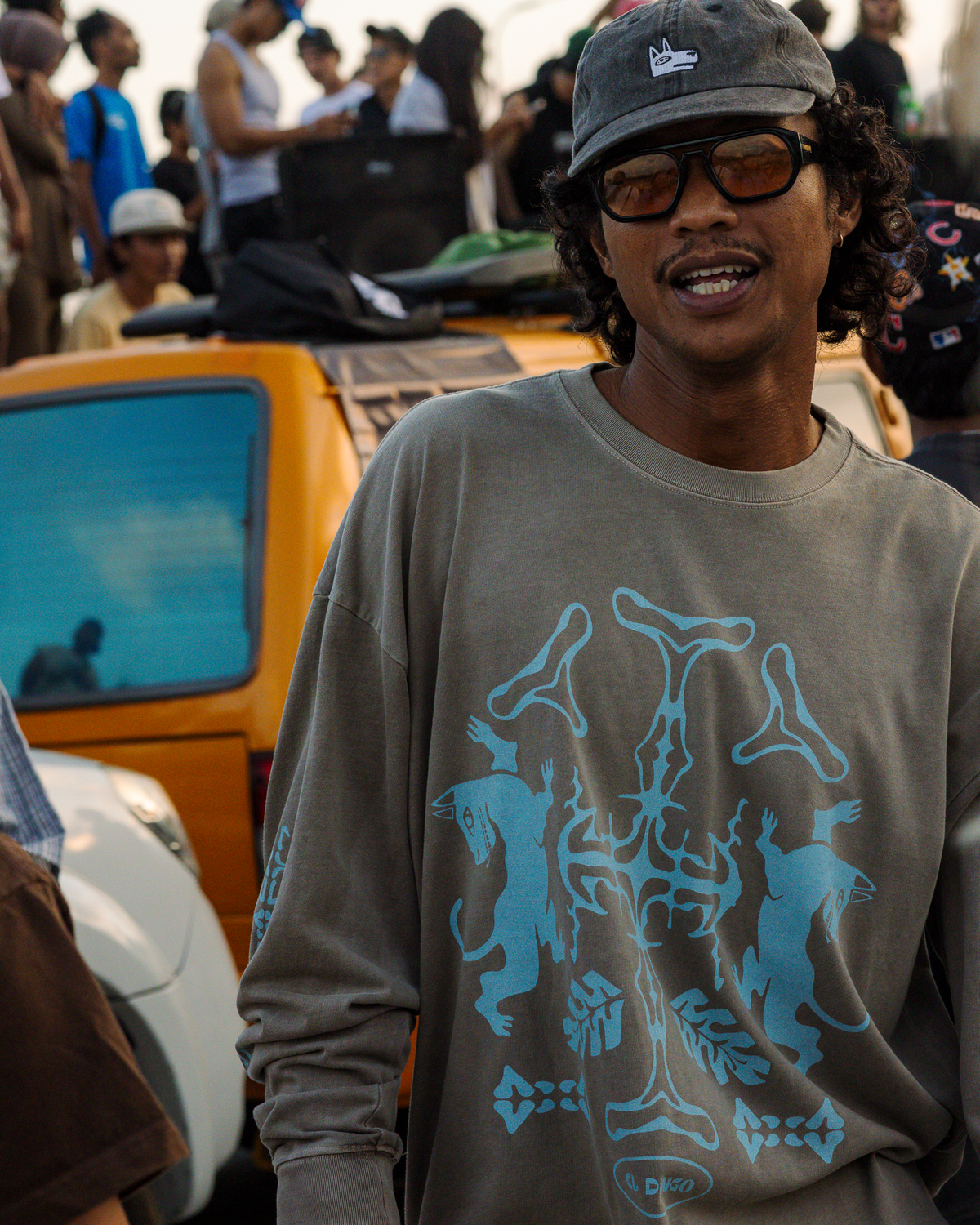 Illawarra Panther Long Sleeve T-Shirt - El Dingo